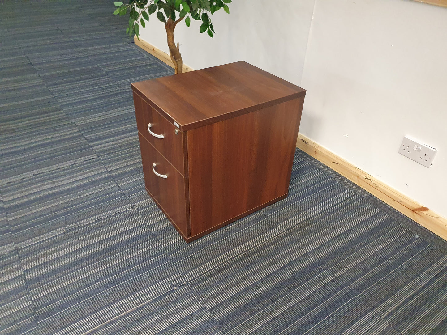 Mobile 2 Drawer Office walnut Pedestal