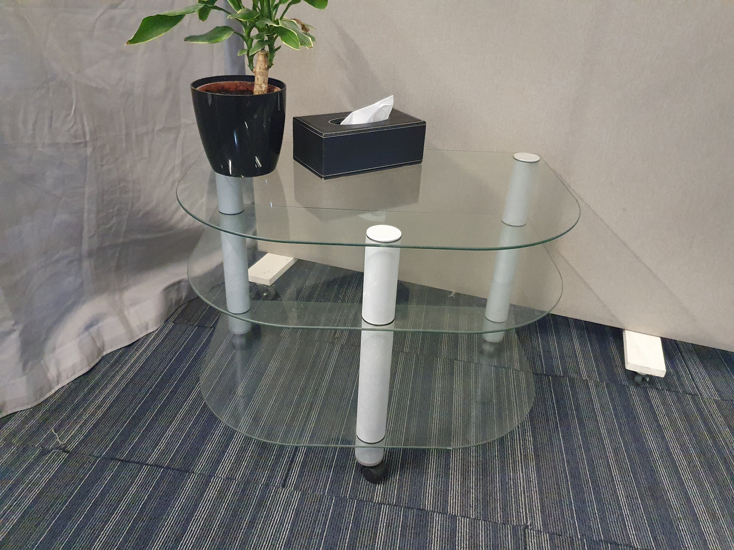 Mobile  Glass Coffee Table for office reception area H:59cm D:78.5cm Radius:52cm