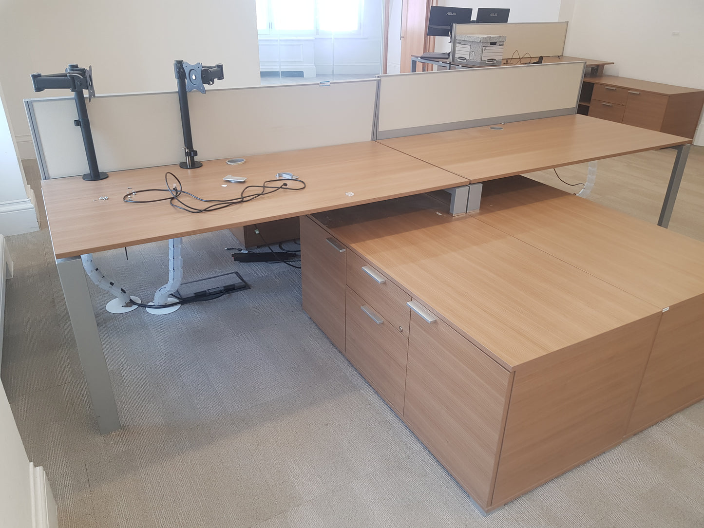 Executive High-Quality 2 person Corner Desk set - with Sideboard Storage