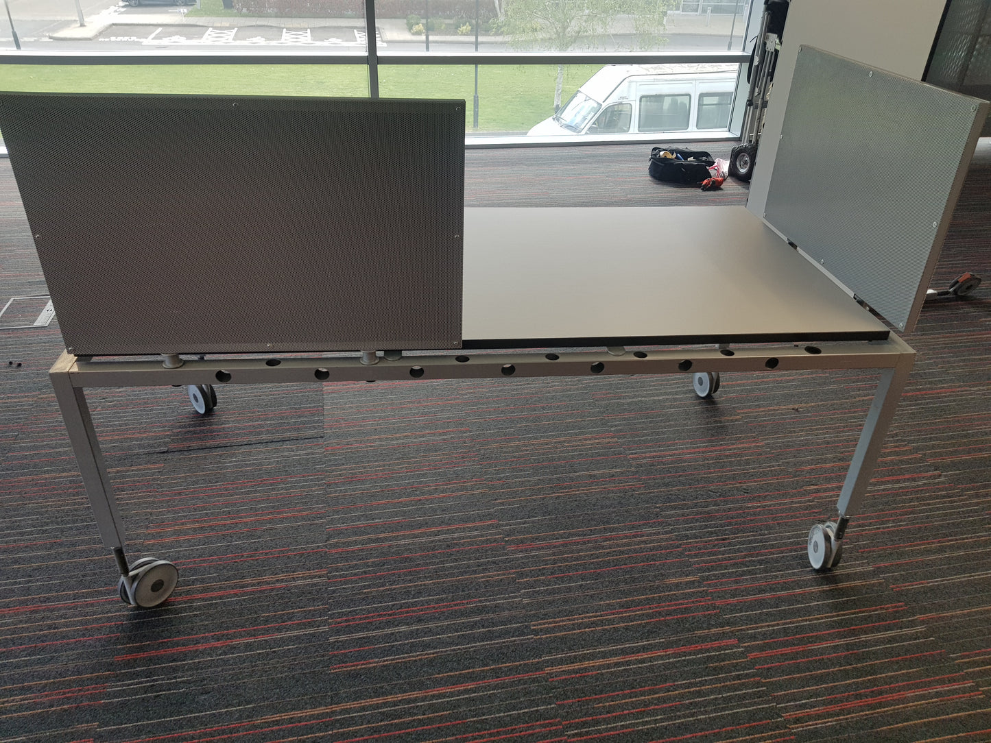 Mobile Senator home office desk table 180cm w x 80cm d x 73cm h