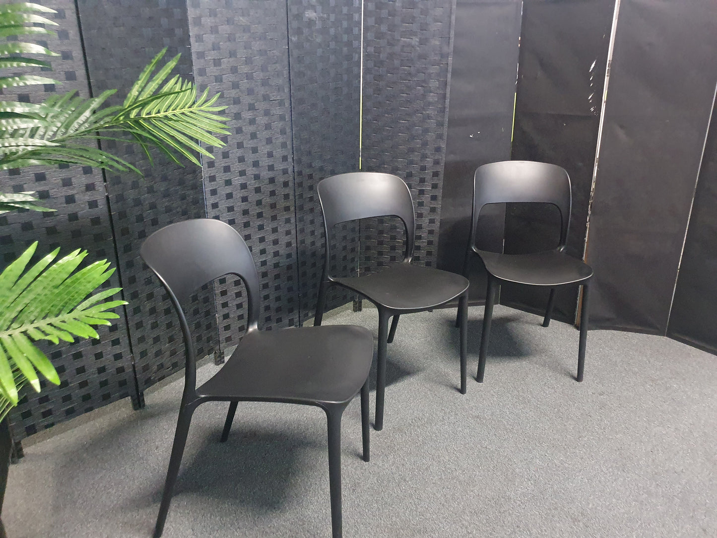 Preowned Chair Black Plastic Back Adult Dining Meeting Training Stacking