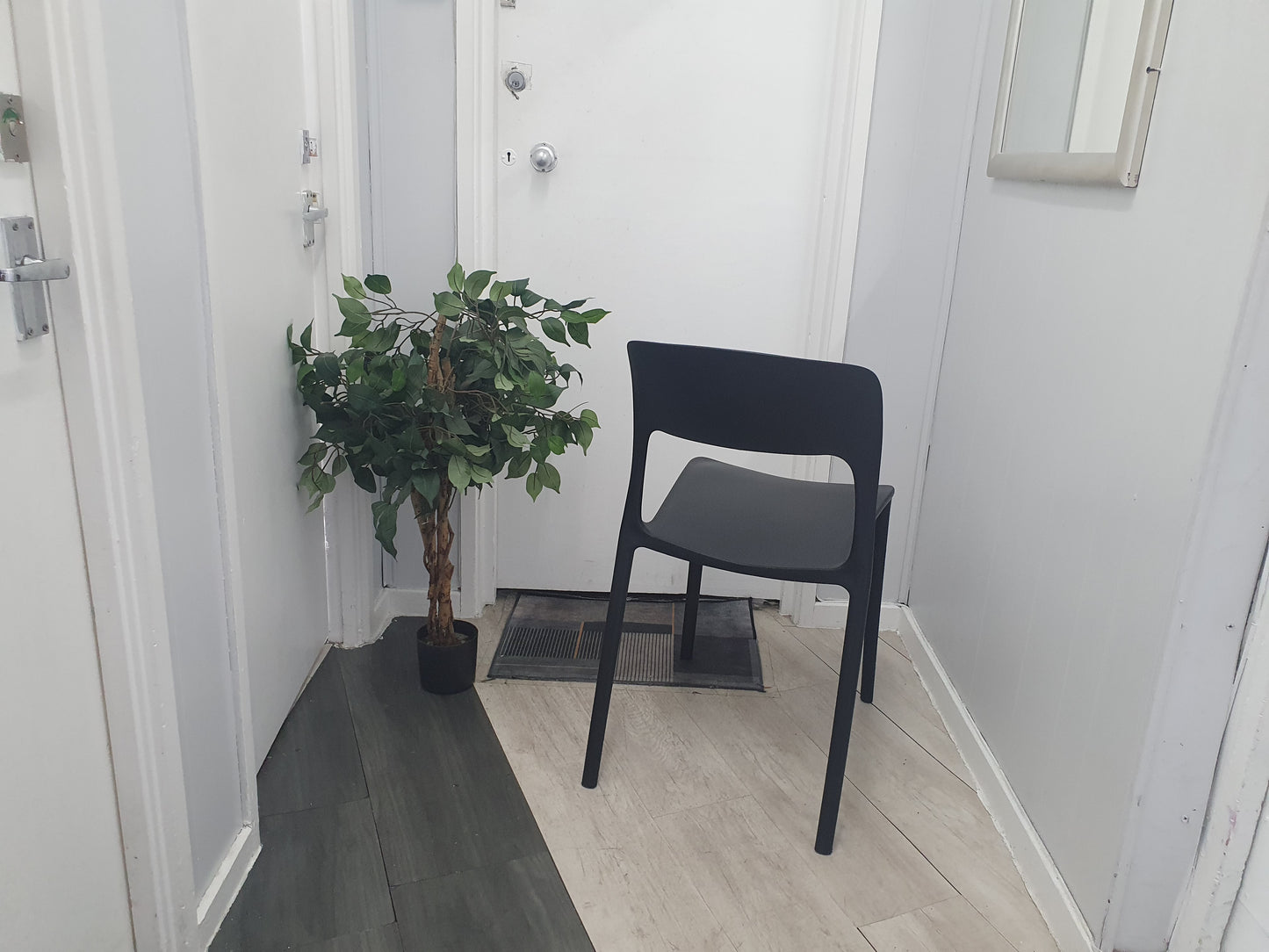Preowned Chair Black Plastic Back Adult Dining Meeting Training Stacking
