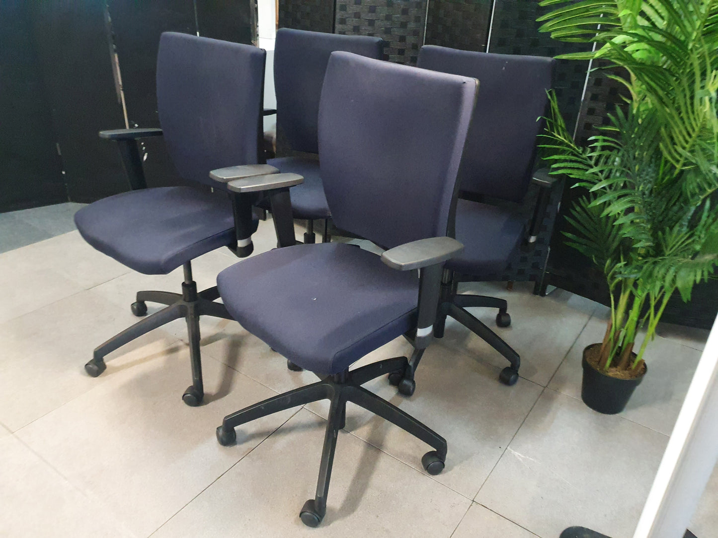 Office Navy Adjustable wheeled chair