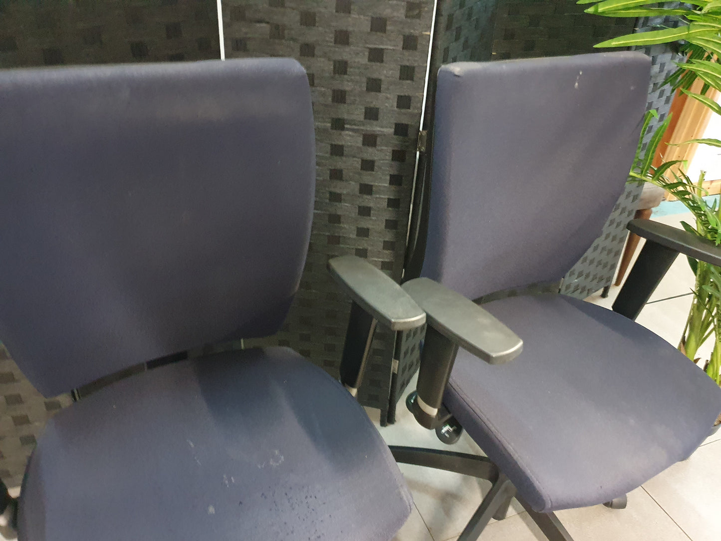 Office Navy Adjustable wheeled chair