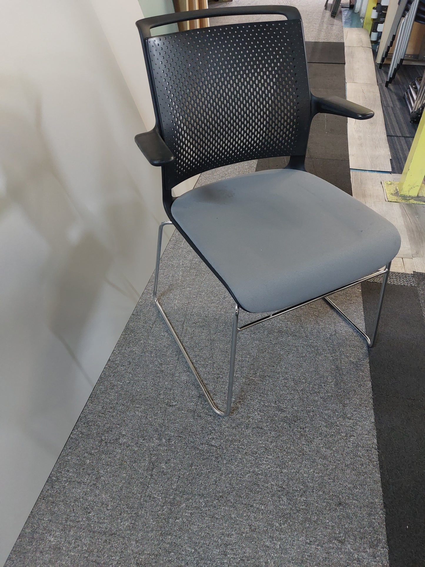 Used Senator Meeting Chair Fabric Grey Black Stackable