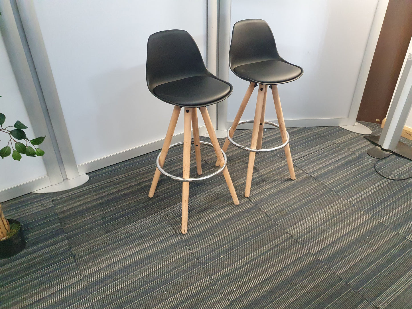 Black stool set dining kitchen breakfast bar stools with padded seat, fixed height