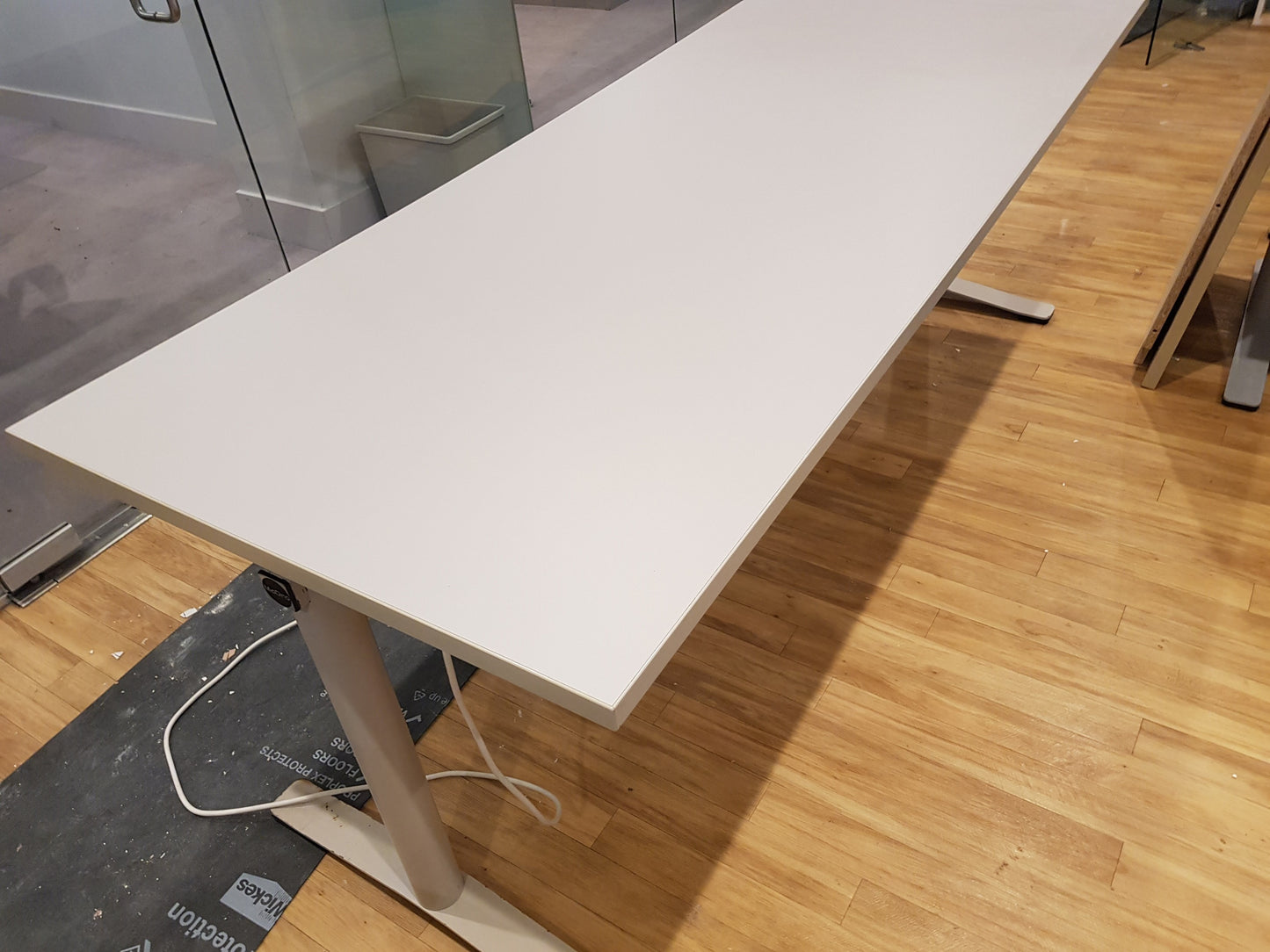Single grey extra large desk w 210cm x d 80cm x h 73cm