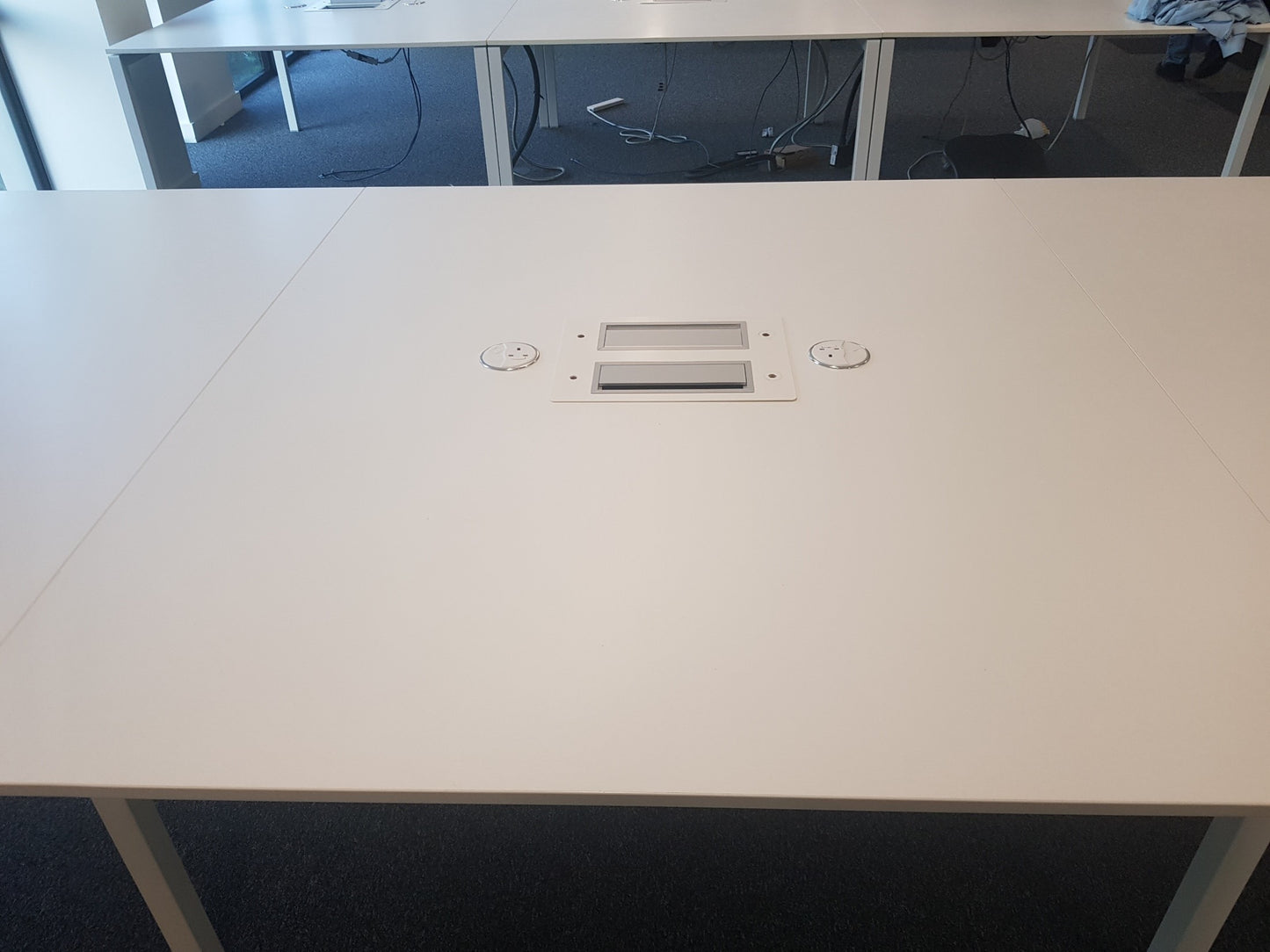 Used Desking Bench System Four Person Pod White 280cm x 167cm