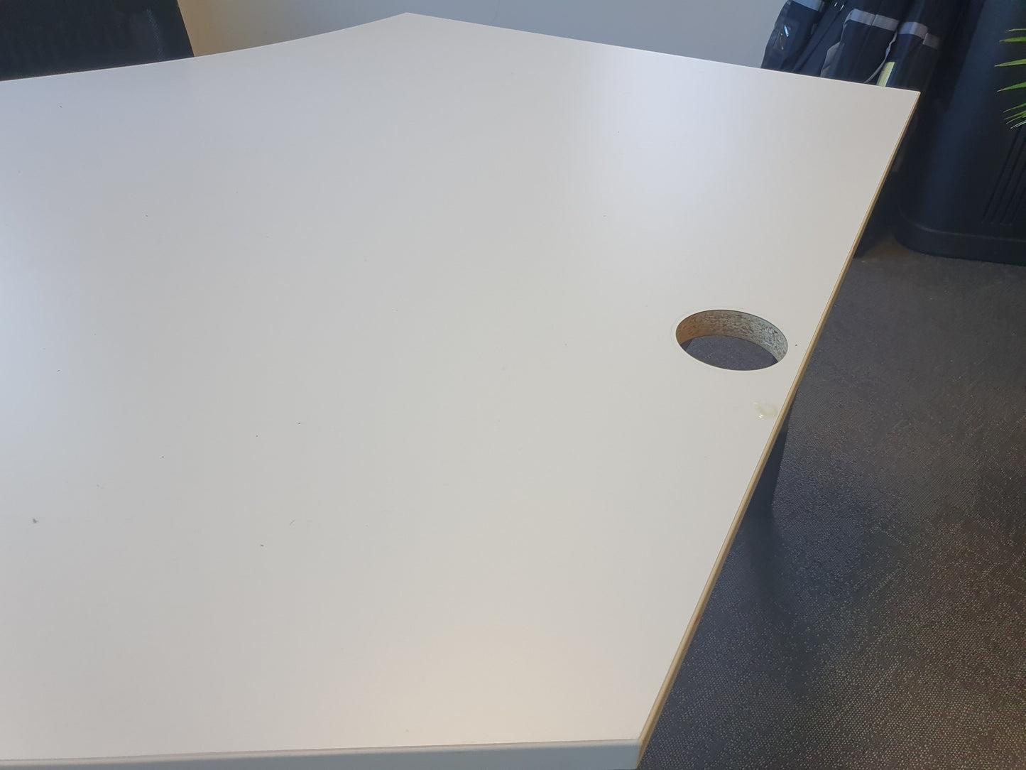 White Office Arc Corner Table