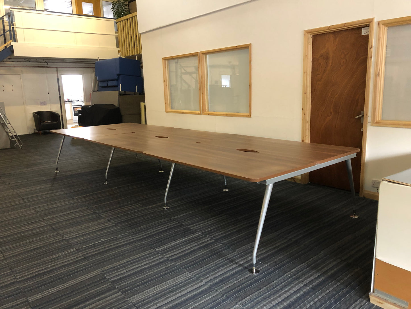 Second Hand 6 Pod Office Call centre Desk in Walnut Finish for Commercial Office-space - 480cm x 160cm
