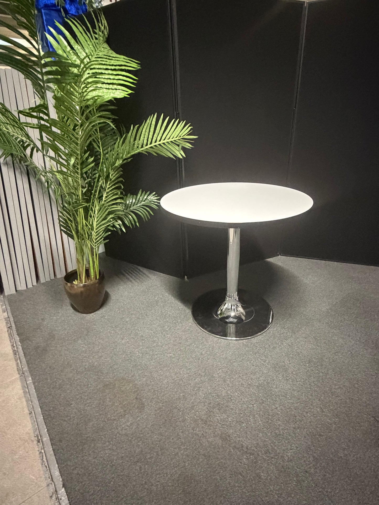 Used office breakout table - Circular 80cm diameter