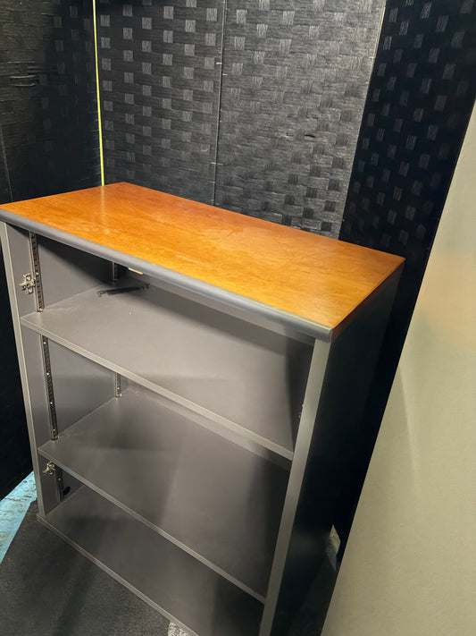 Preowned Bookshelf Wood top contrast Grey 2 adjusbale shelves H 100cm W 80cm d41.5cm