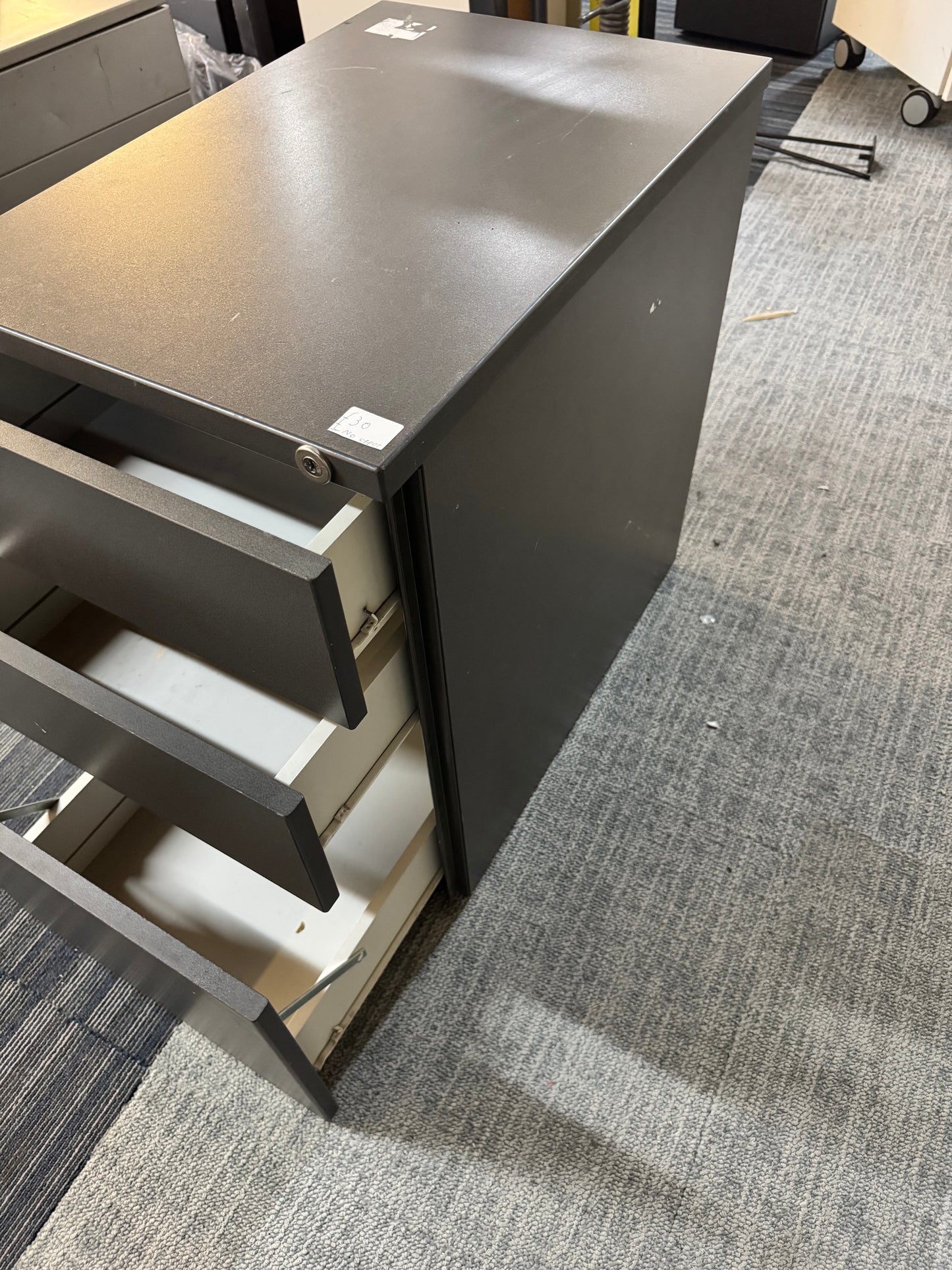 3 drawer office desk drawer