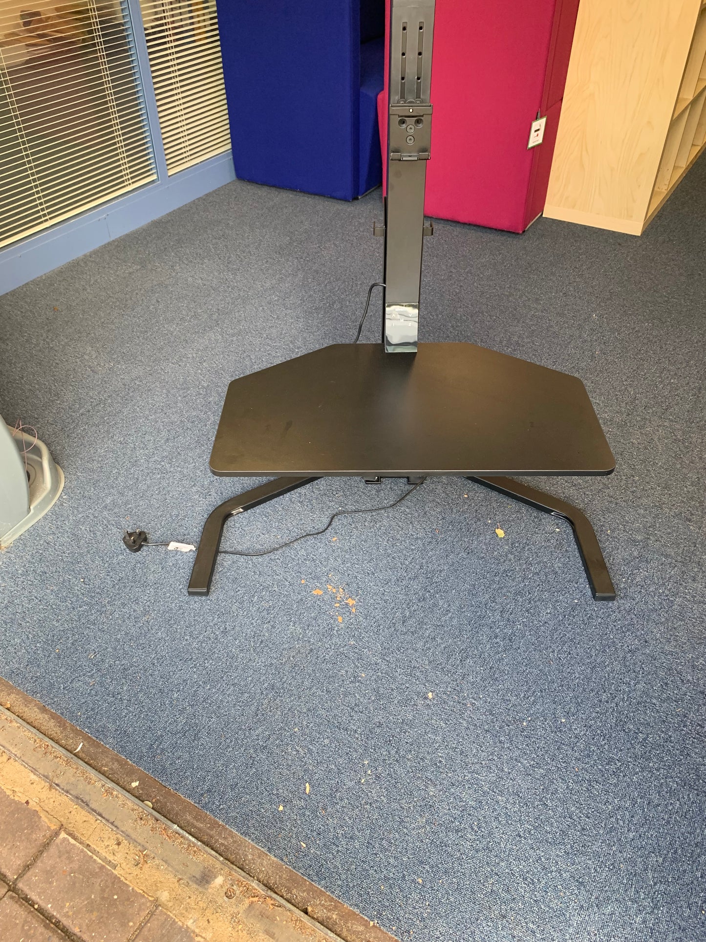 Preowned Stand Up Desk Converter Black Sit stand