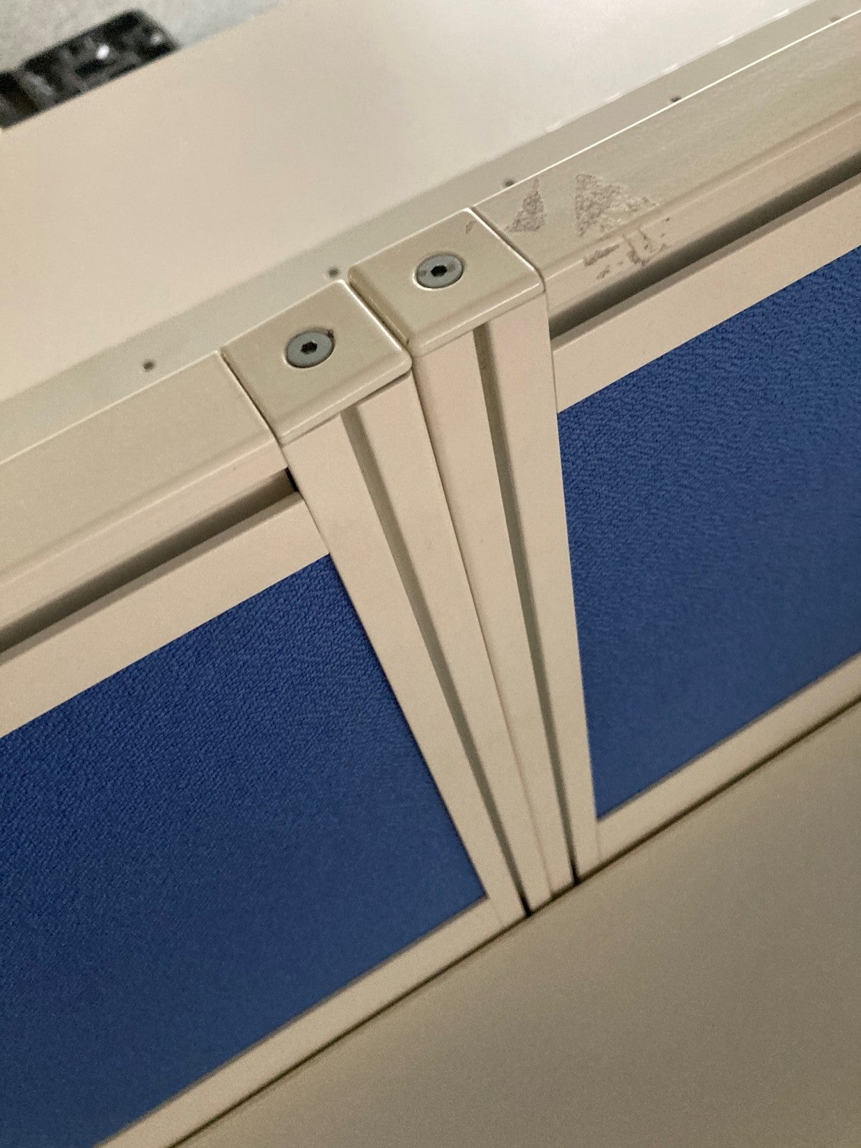 White 10-seater office bench desk