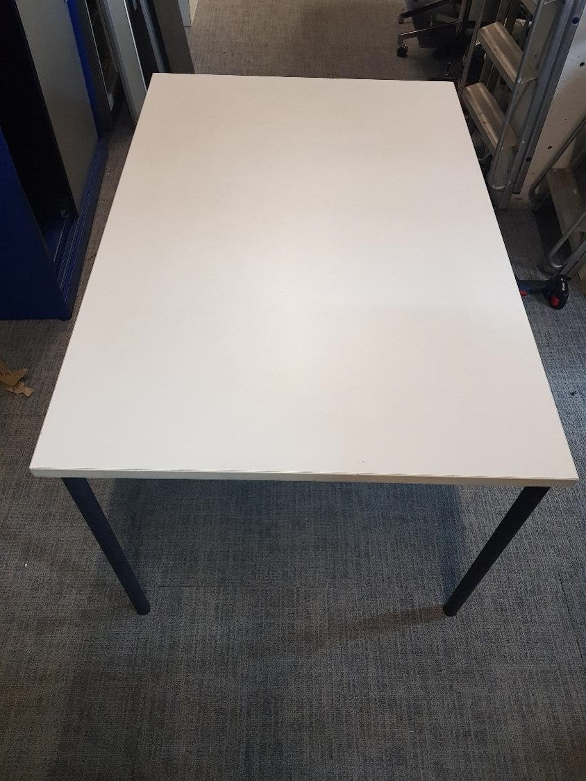 Used Home Workstation Desk in White, 120cm x 60cm
