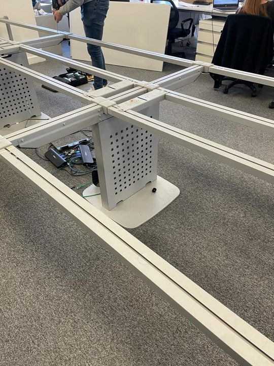 Herman Miller 6 Seater Office Bench/Pod Desks/Tables 160cm W= 480cm H= 73cm