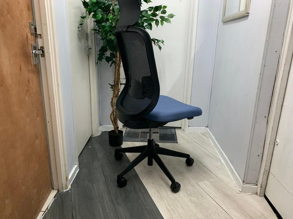 Blue Armless Mesh back office swivel chair