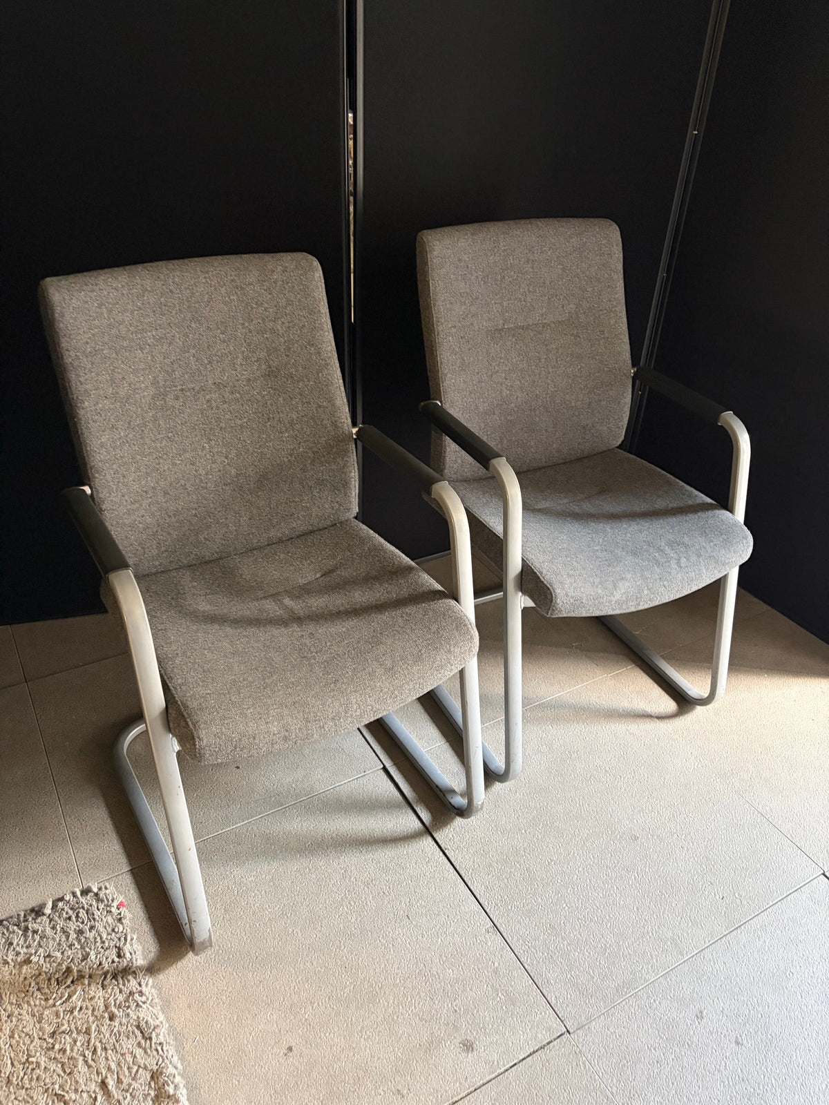 Used Connections Chair meeting office reception Grey