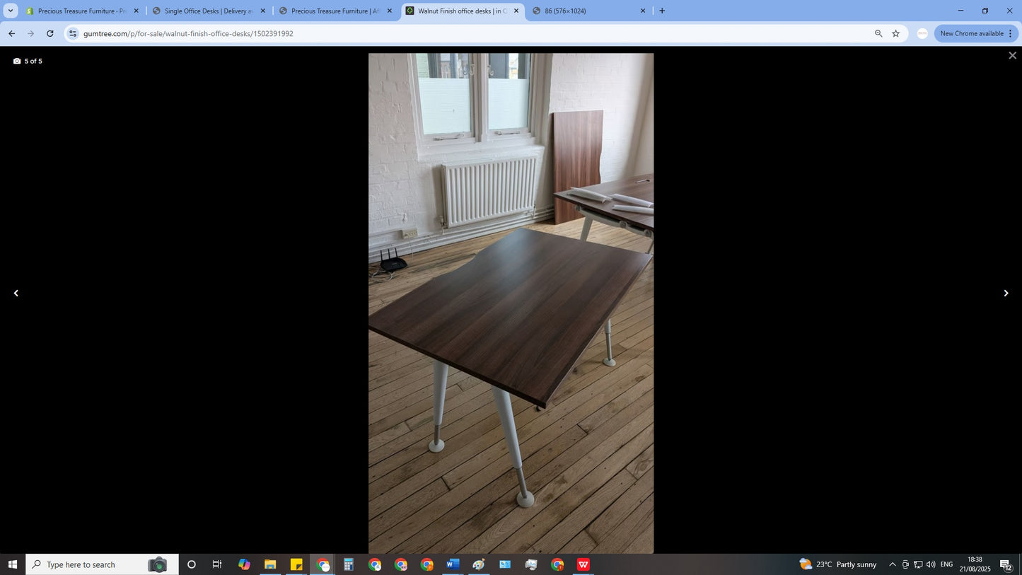 Walnut 2 person pod bench hot desks 120cm x 160cm x 73cm