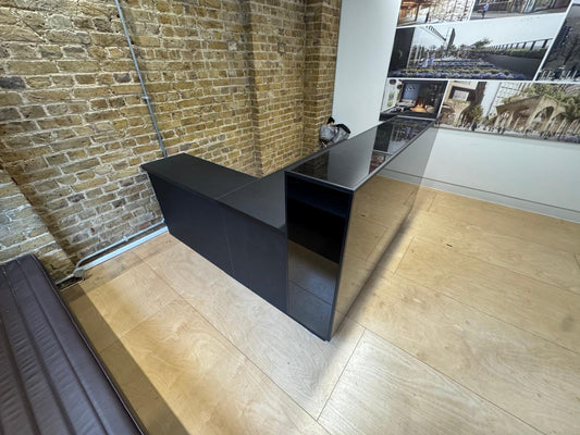 High Quality Black Office High Gloss Reception L Shape/Corner Desk (W= 180cm x D= 187cm)