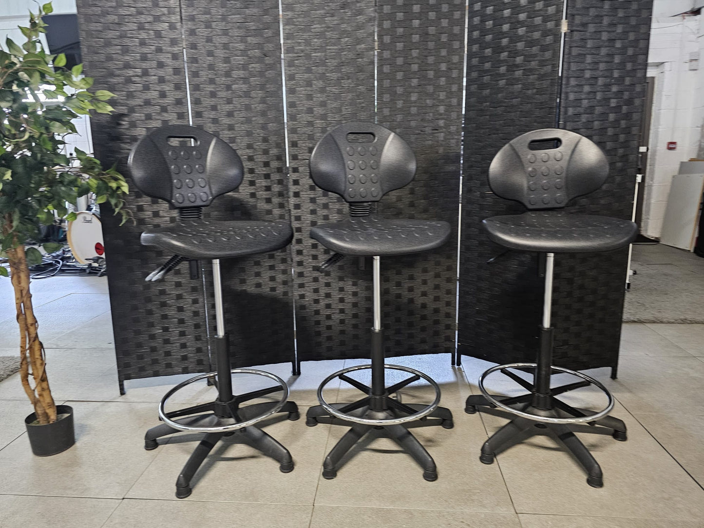 High Adjustable Ergonomic Draughtsman Chair With Chrome Footrest - Drafting Chair Industrial/Lab