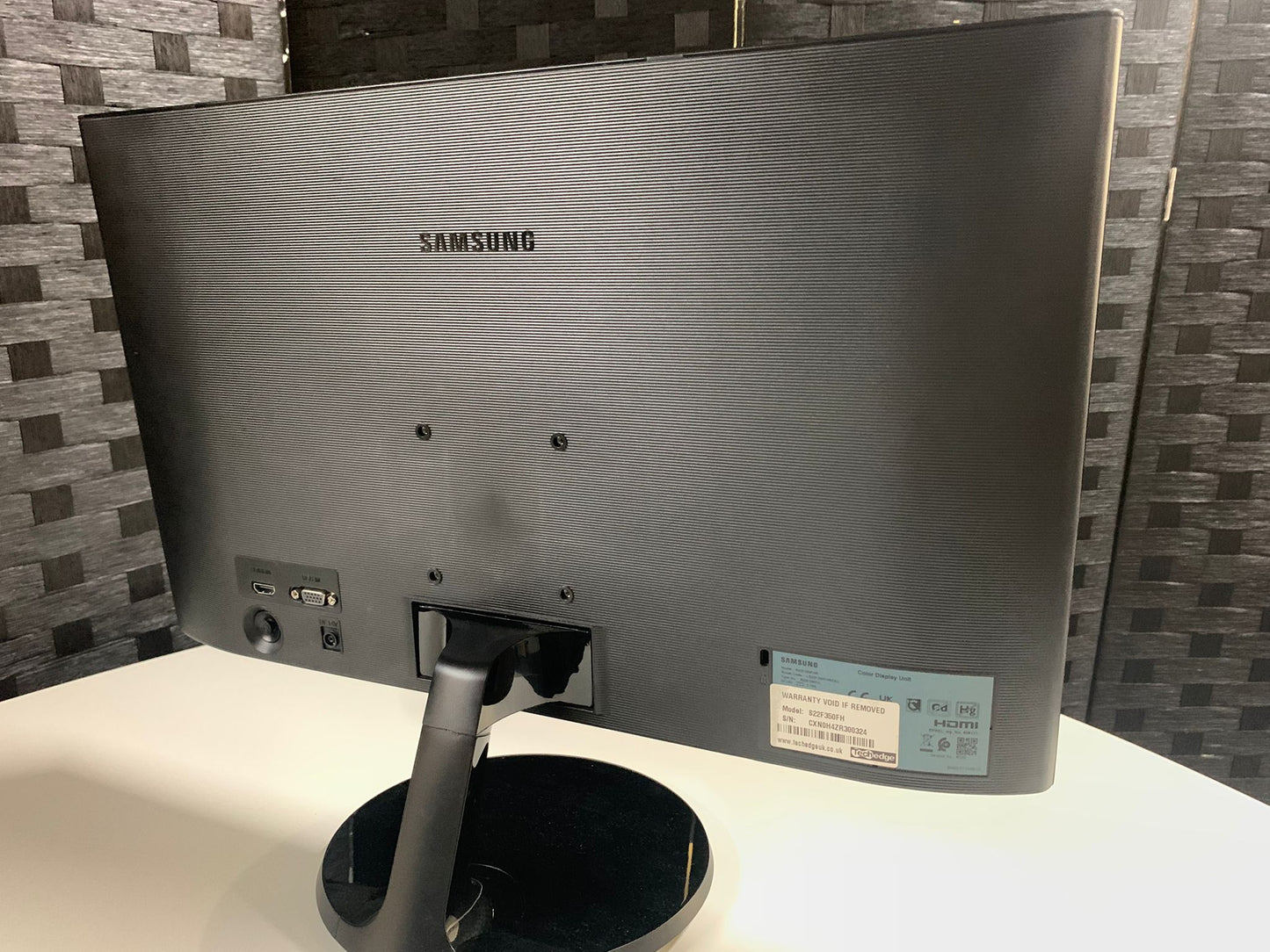 SAMSUNG S22F350FH Monitor, RGB and HDMI port, 22 inch for office, school, reception