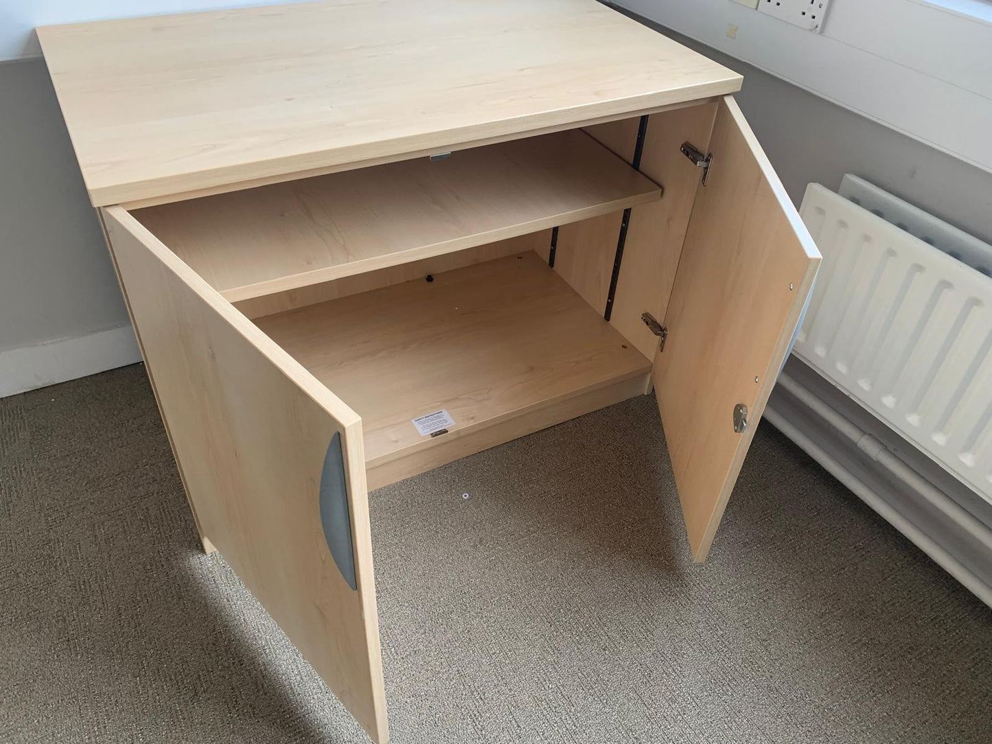 Maple Desk High Double door Cupboard 1 shelf 1000w x 600d x 730h