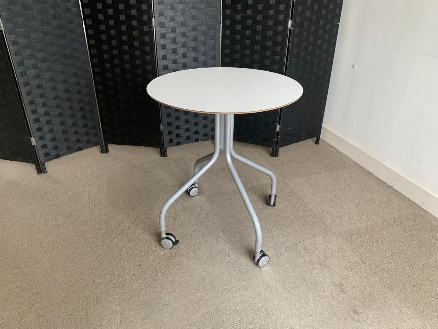 White Mobile Office Breakout Round Table, 60cm Table on castors