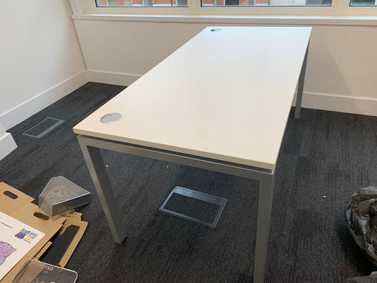 Second hand Single Desk 140cm x 60cm