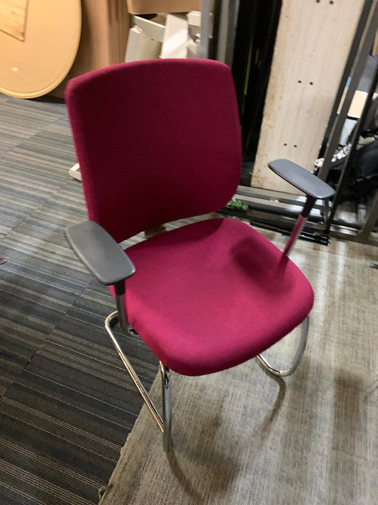 Second hand Orangebox Meeting chair cantilever red
