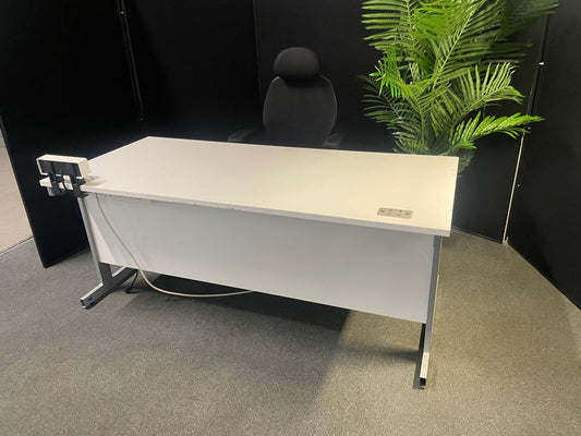 Used Desk Rectangle single cantelever leg office 160cm x 80cm