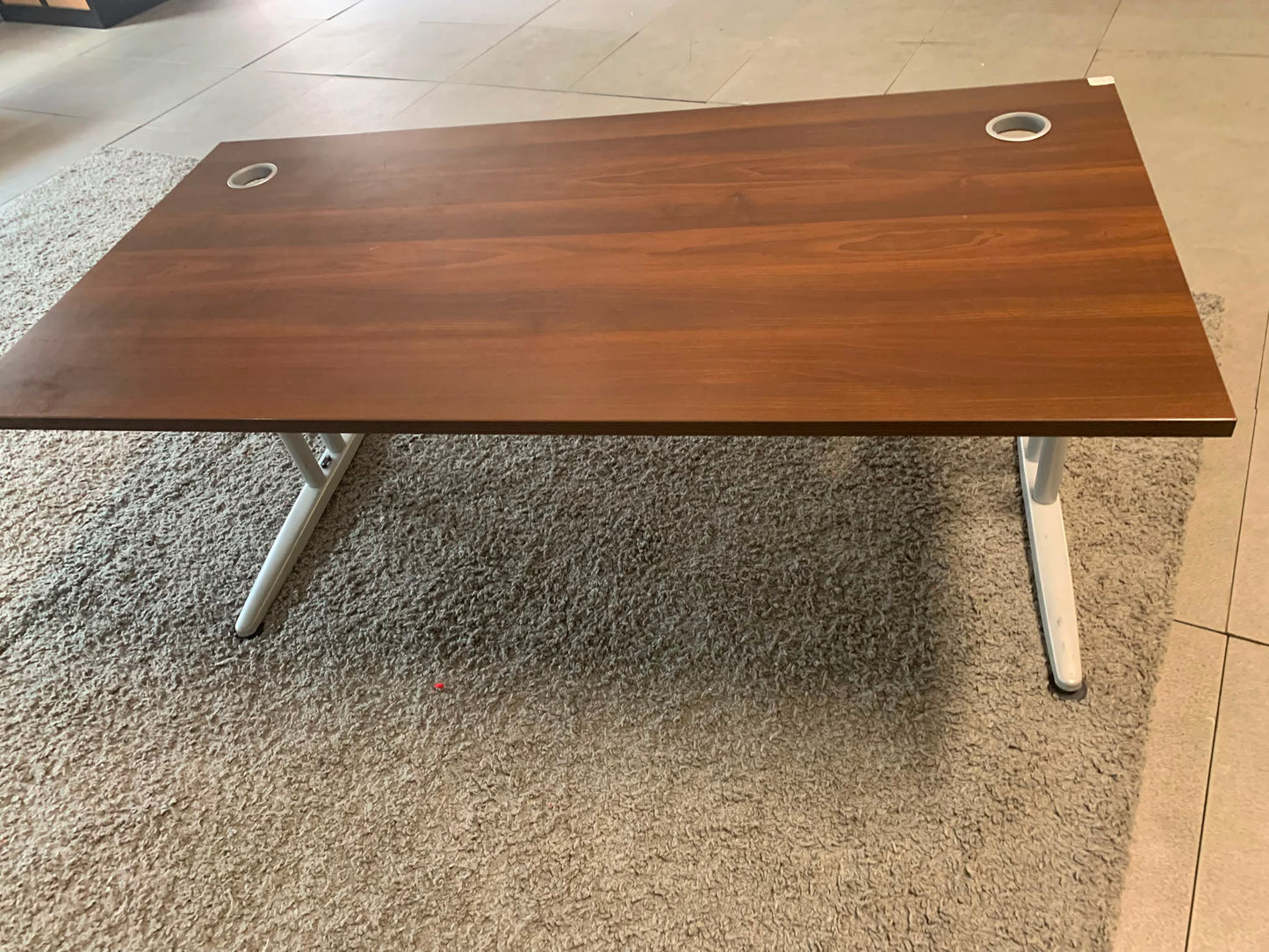 Pre-owned Desk single office walnut 160cm x 80cm