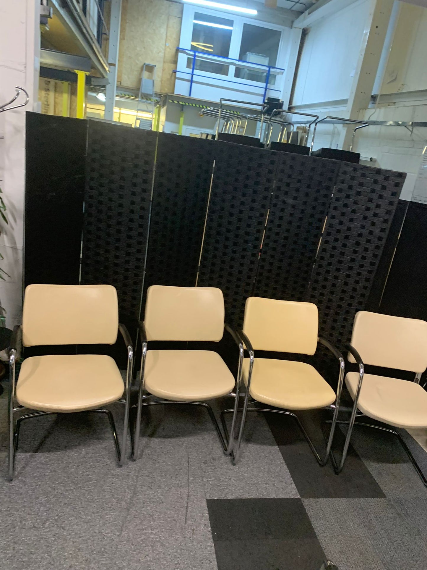 Used Meeting Boardroom Office Chair Cream Leather Boss Design