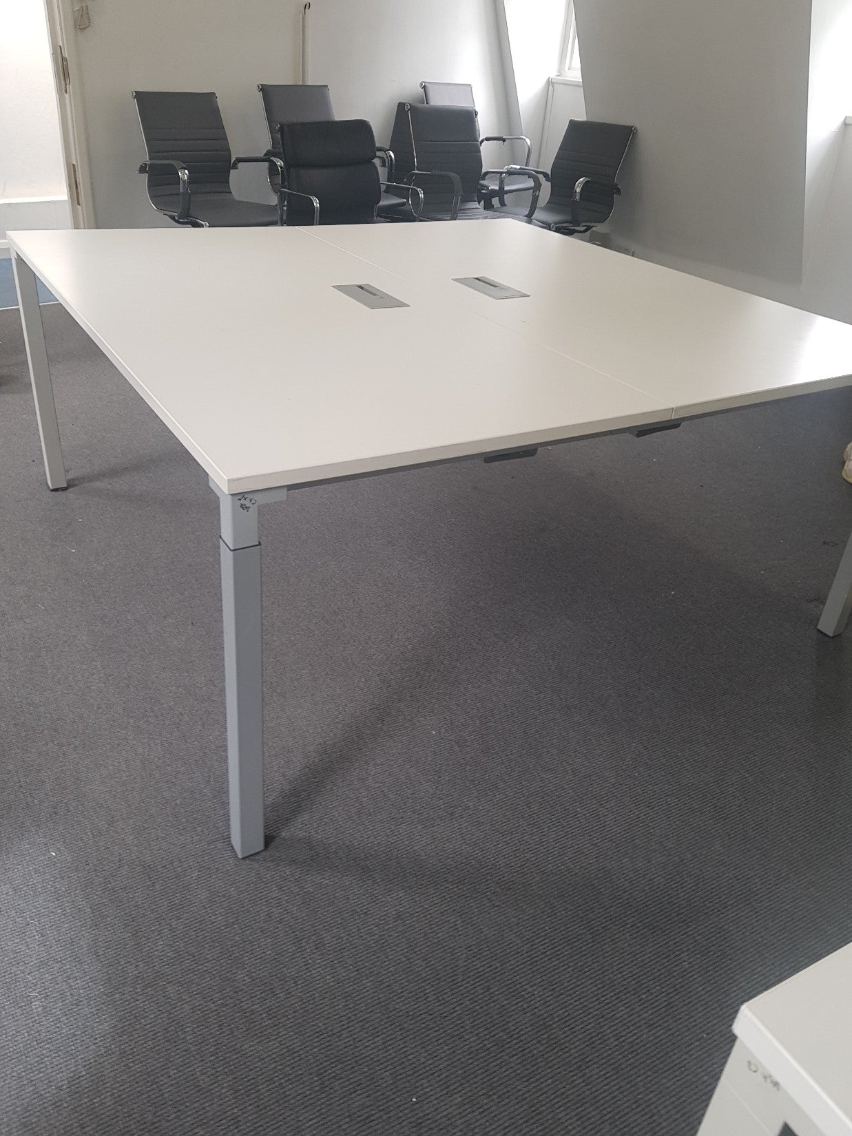 White 2 Pod Office desk (160cm x 80cm)