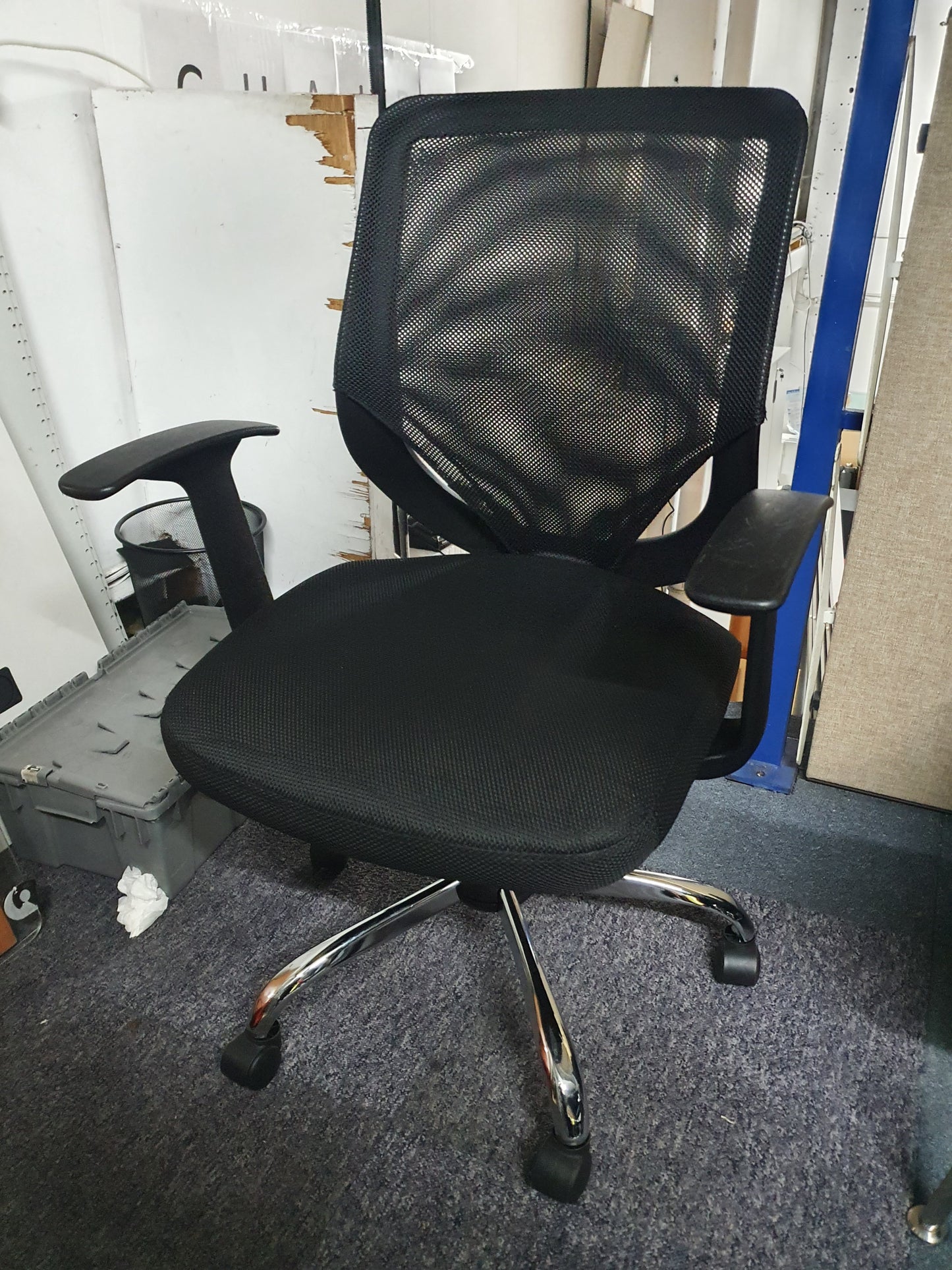 Used Swivel Desk Chair Black