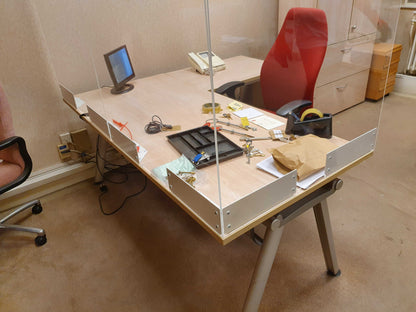 Wood finish L shape Corner Desk 180cm w x 120cm dx 73cm h