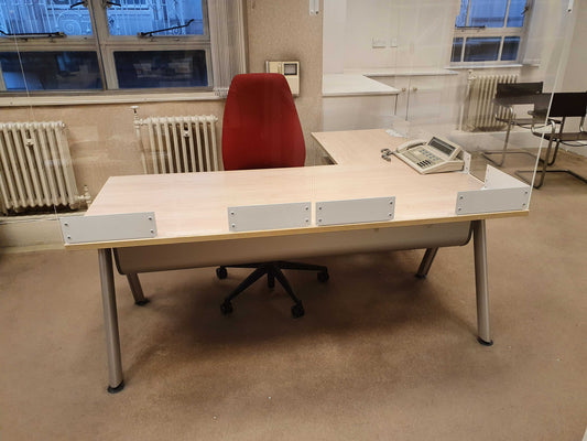 Wood finish L shape Corner Desk 180cm w x 120cm dx 73cm h