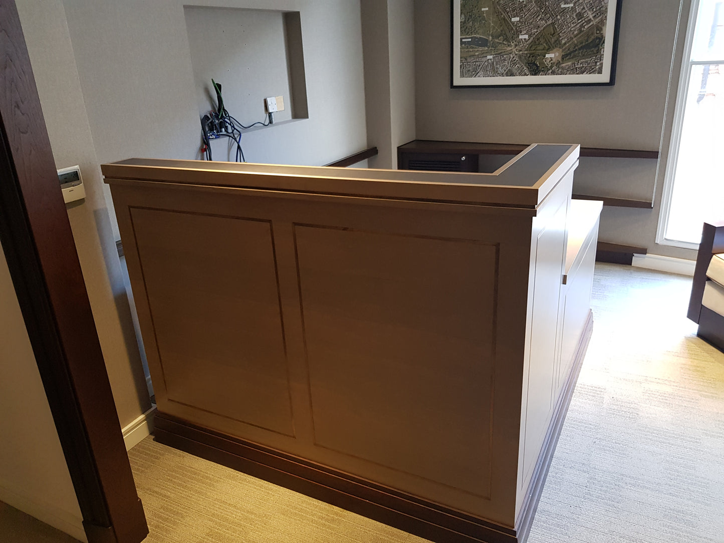 L shaped/Corner Countertop Front Desk Reception Table