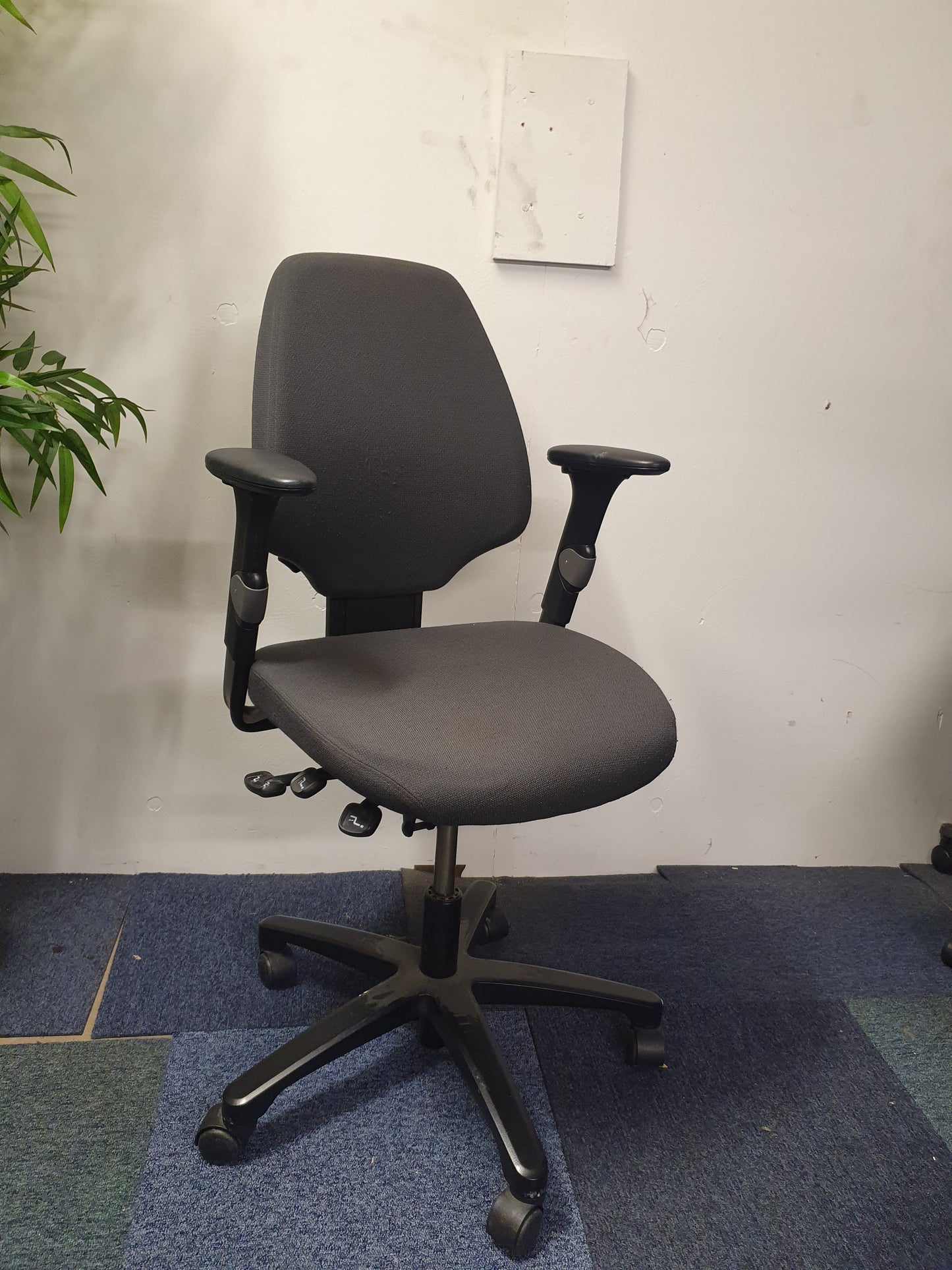 Grey RH Office Swivel Chair