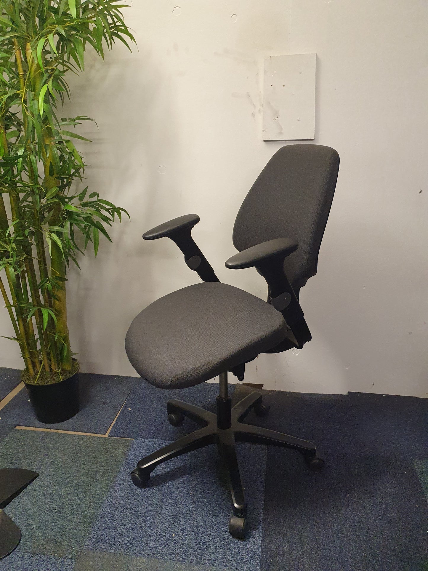 Grey RH Office Swivel Chair