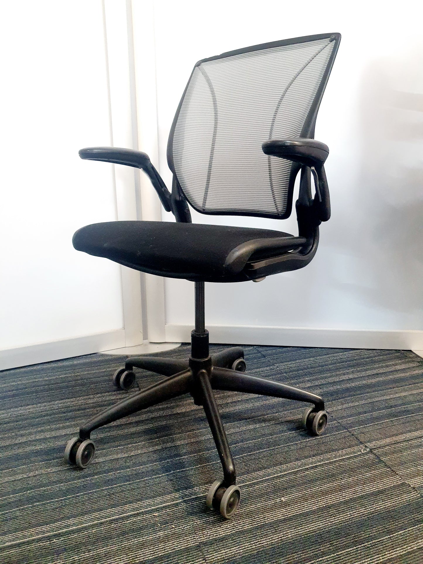 Humanscale Diffrient World Task Chair