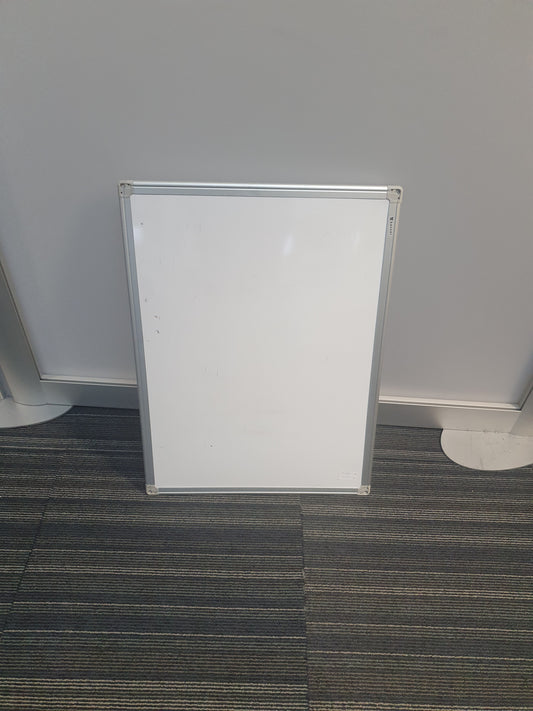 600mm x 450mm Whiteboards