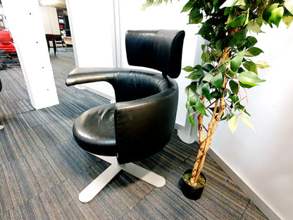 Red Kinnarps Drabert Hotspot Swivel Armchair