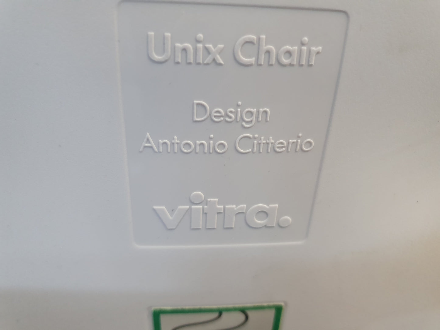 Unix chair Antonio Citterio vitra in grey and white