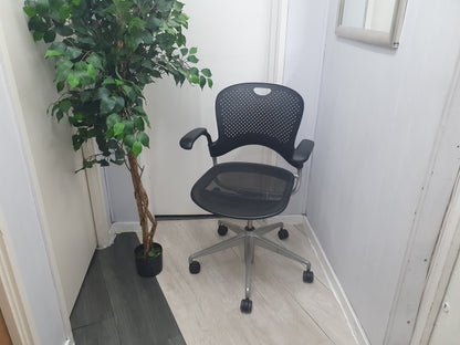 Herman Miller Caper  Chair