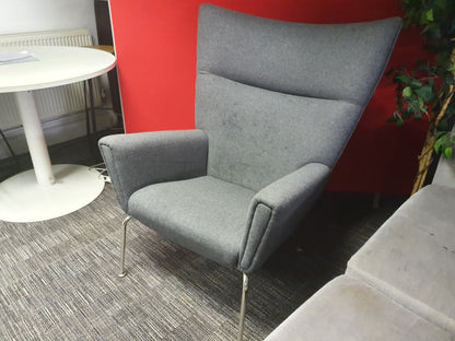 Replica inspired Wing Office Lounge Statement Accent chair by Carl Hansen, model CH445