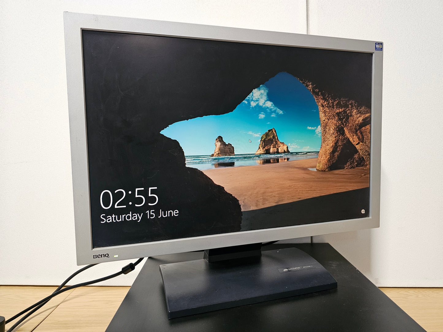 BENQ Q22W6 Monitor with VGA port