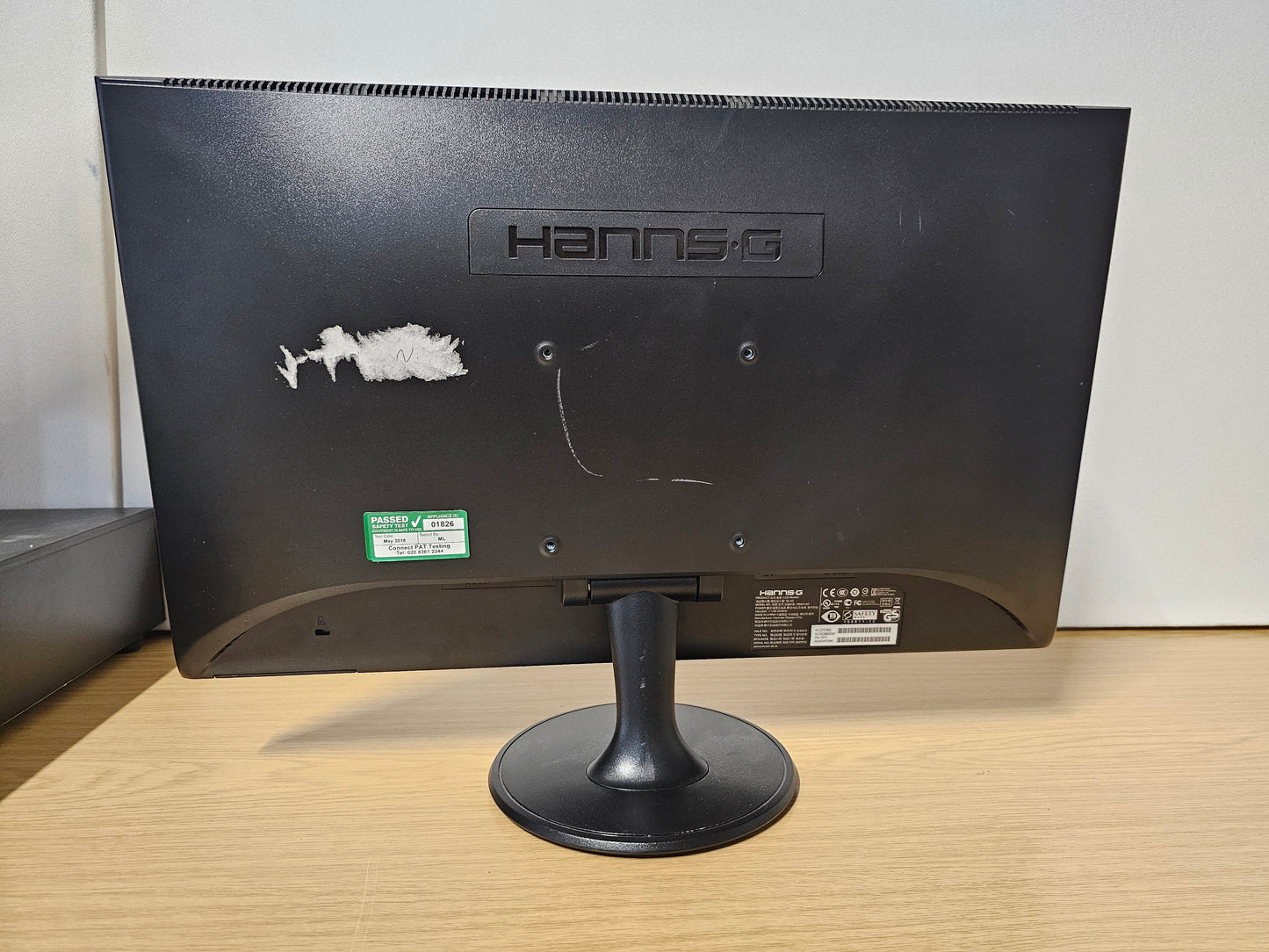 Used Hanns.G HSG1147 Monitor with VGA and DVI ports
