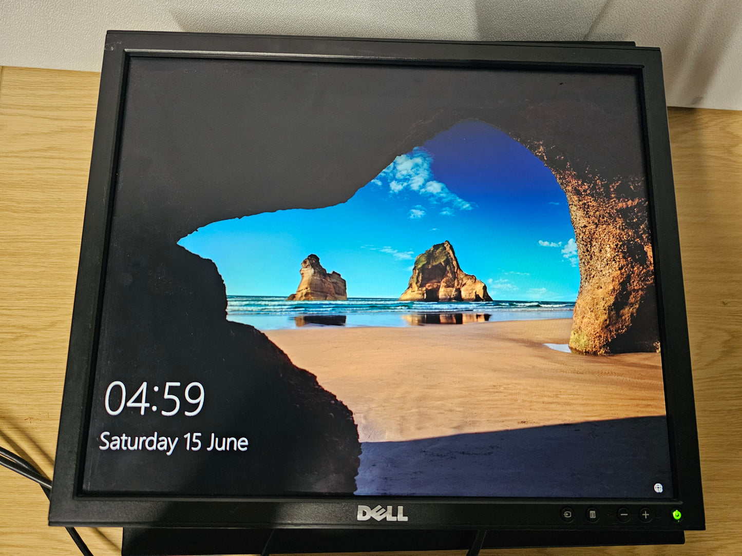 Dell P190St Monitor